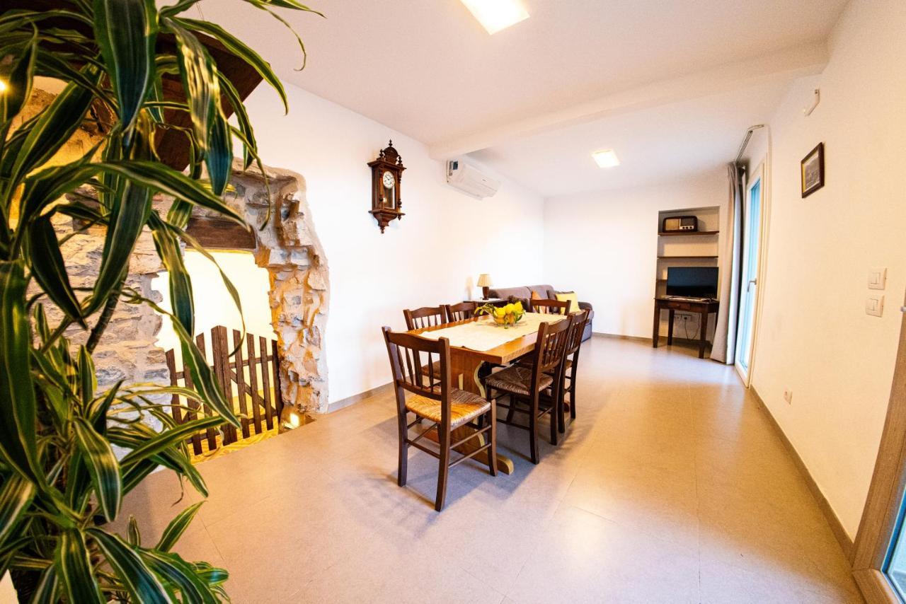 Agriturismo La Dimora Dei Re Sanremo Exteriör bild